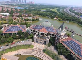 單晶光伏爬上溫泉酒店屋頂 在靚麗風景中獲得更多收益