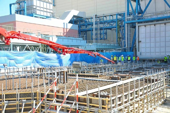 科威特阿祖南三期項目兩臺余熱鍋爐基礎順利澆筑完成