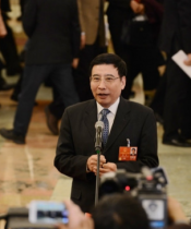 工信部苗圩：新能源汽車未來還會(huì)繼續(xù)呈現(xiàn)高速增長(zhǎng)