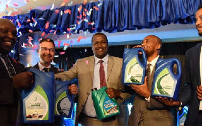  阿曼石油公司已與哈斯石油公司簽署協(xié)議，在肯尼亞和東非市場銷售其潤滑油