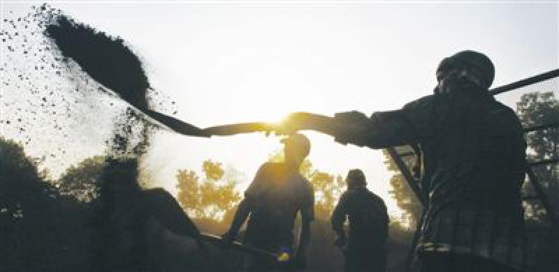 印度煤炭和鐵路的不可持續(xù)發(fā)展關系