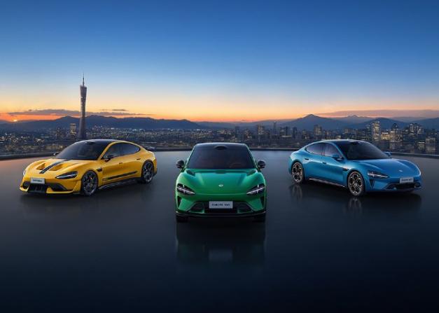 小米汽車現(xiàn)車選購功能開放，部分車型12月26日前鎖單預計年底前交付