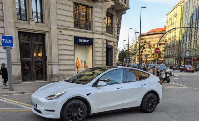 特斯拉Model Y與Model 3在歐洲市場呈現差異化銷售趨勢